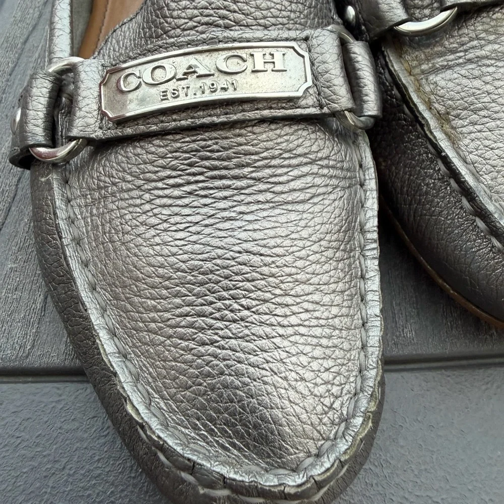 Coach Frederica Loafers – Metallic Gunmetal
Size 7.5 (EU 38) | Style #72000 - Picture 5 of 9